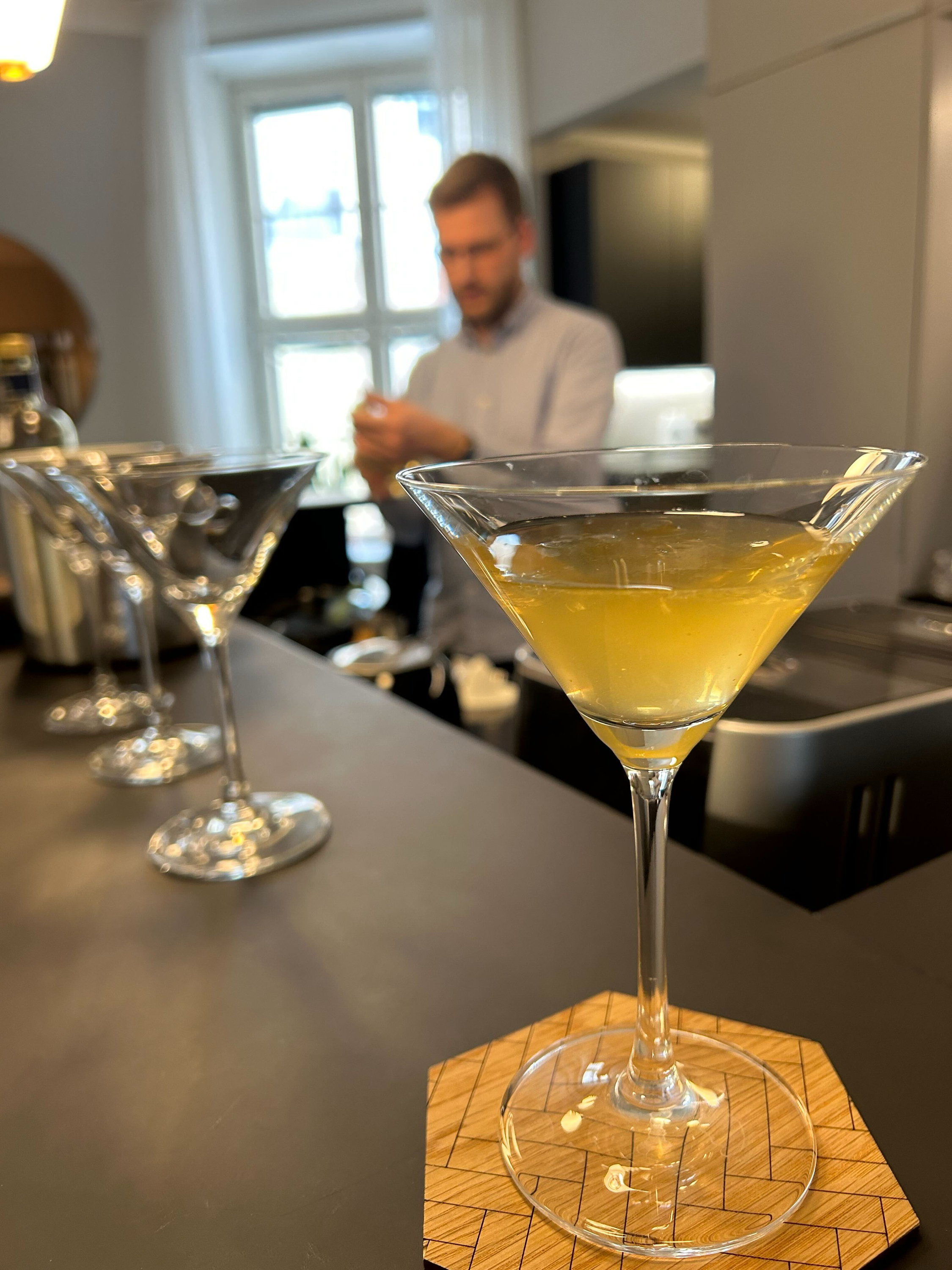 Making ramen cocktail